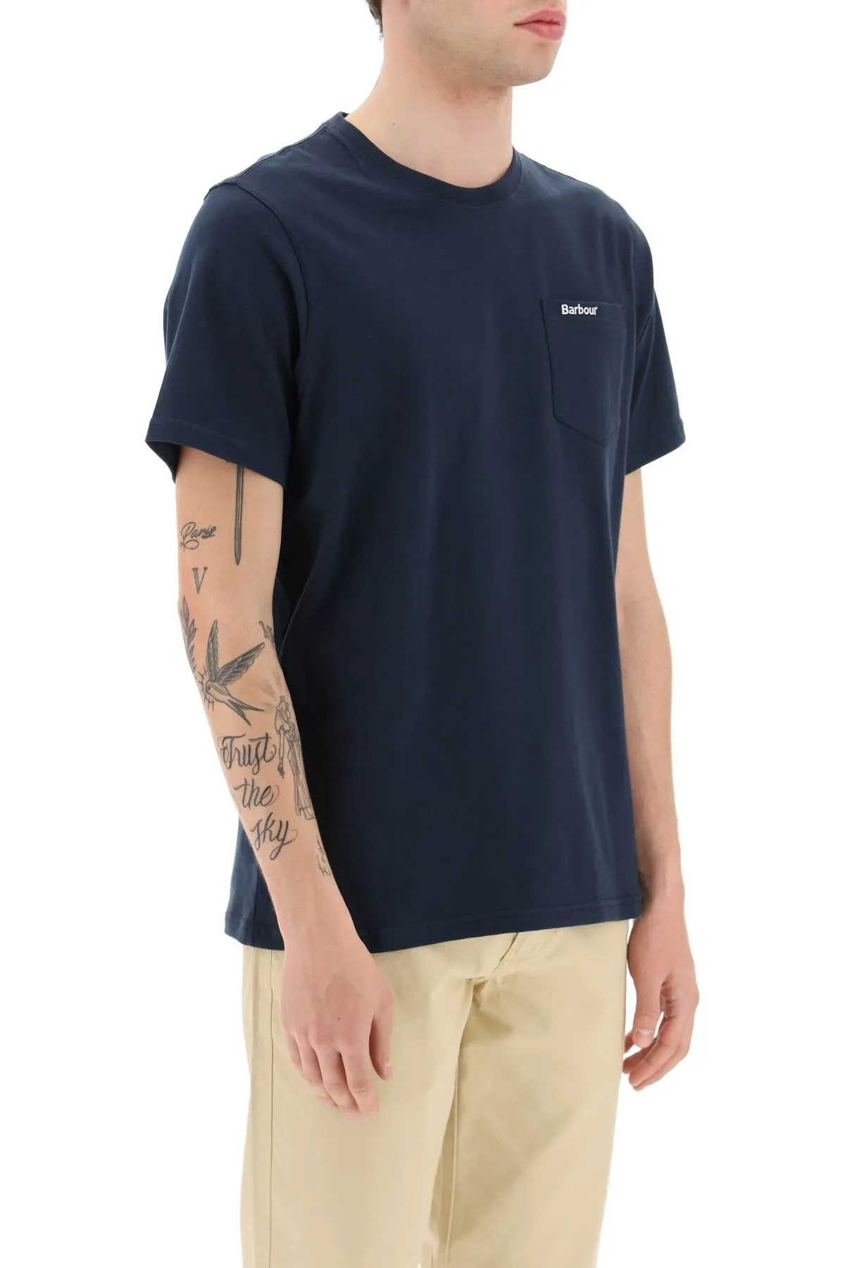 classic chest pocket t-shirt