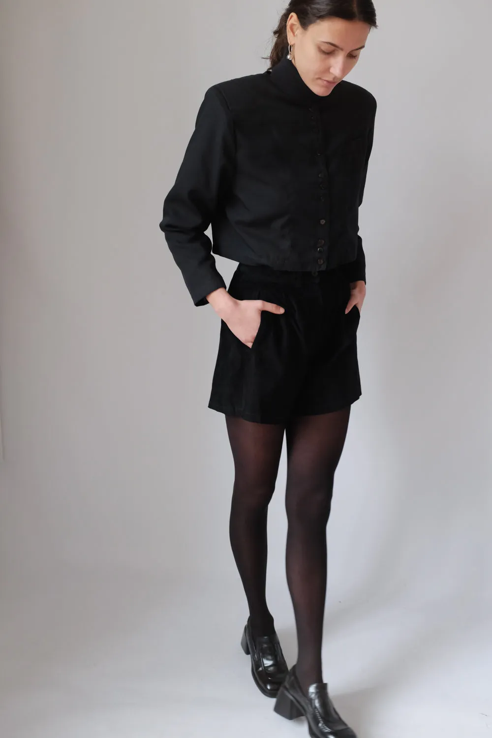 CROPPED VINTAGE BLACK BOXY BLAZER