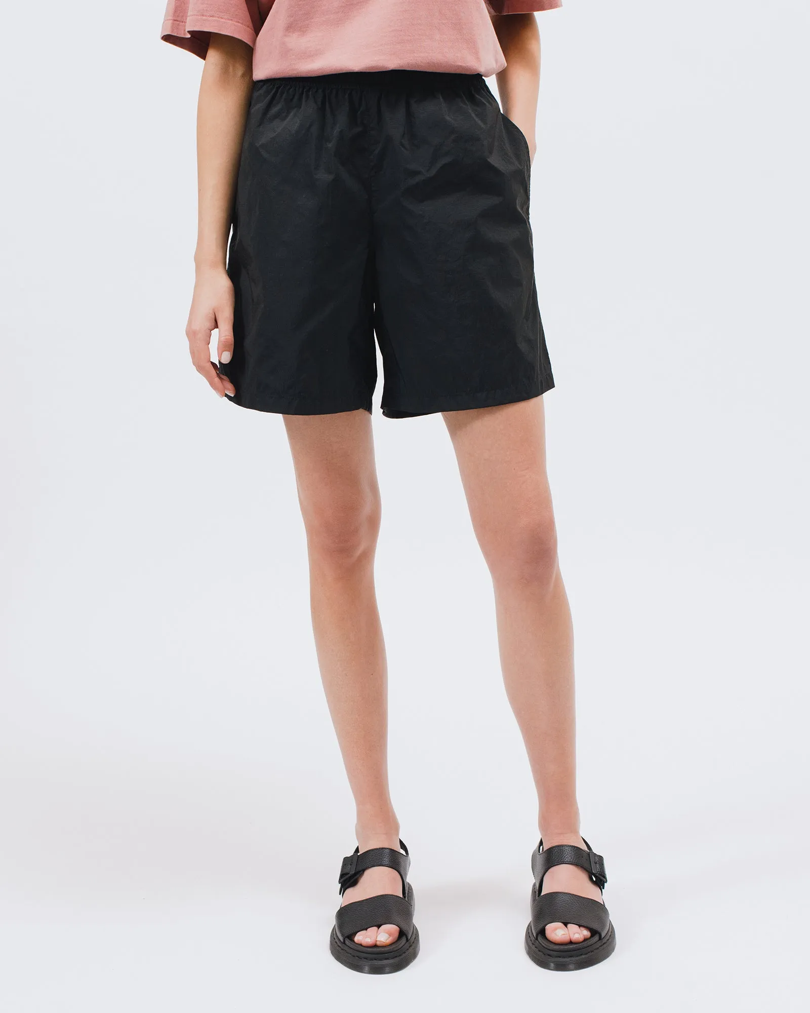 Warm Up Short - Black